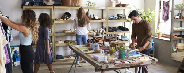 Vêtements et accessoires