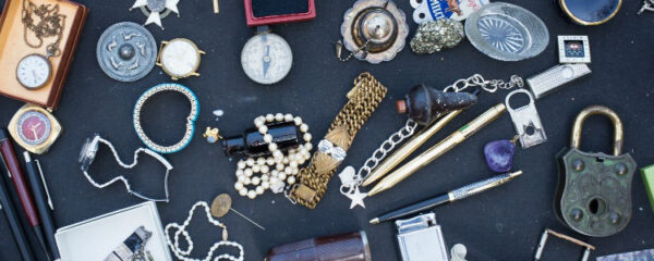 montres et des bijoux d’occasion